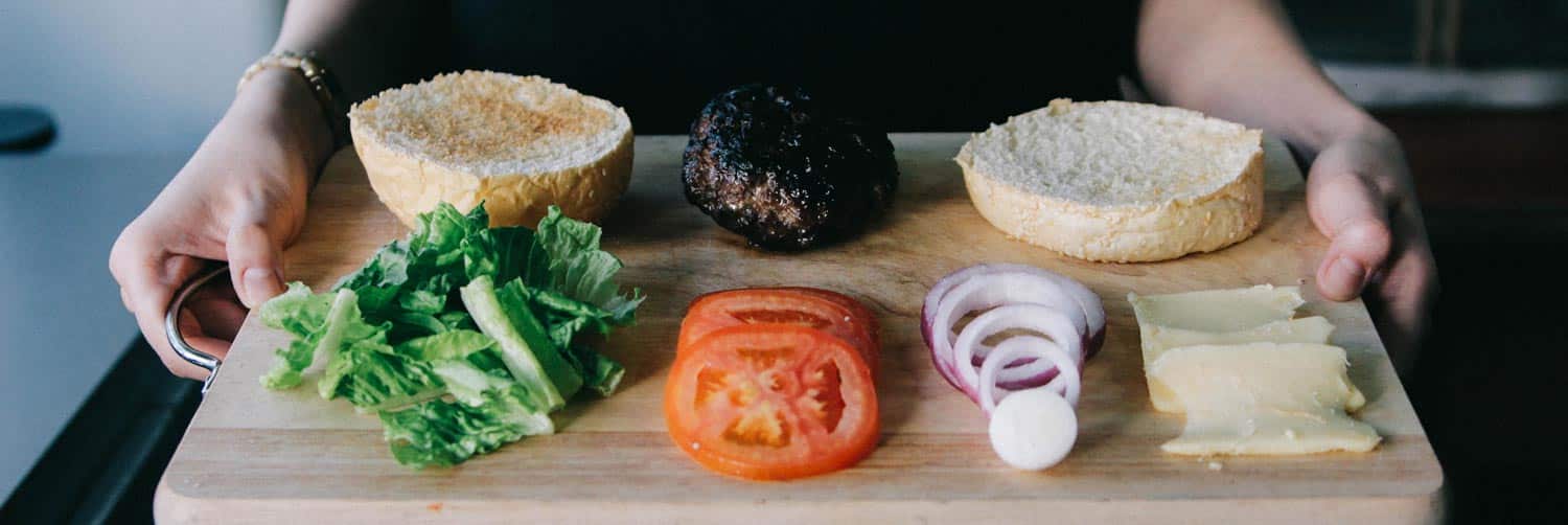Auf dem Foodblog happyplate dreht sich alles um Fast-Food-Gerichte wie Burger.