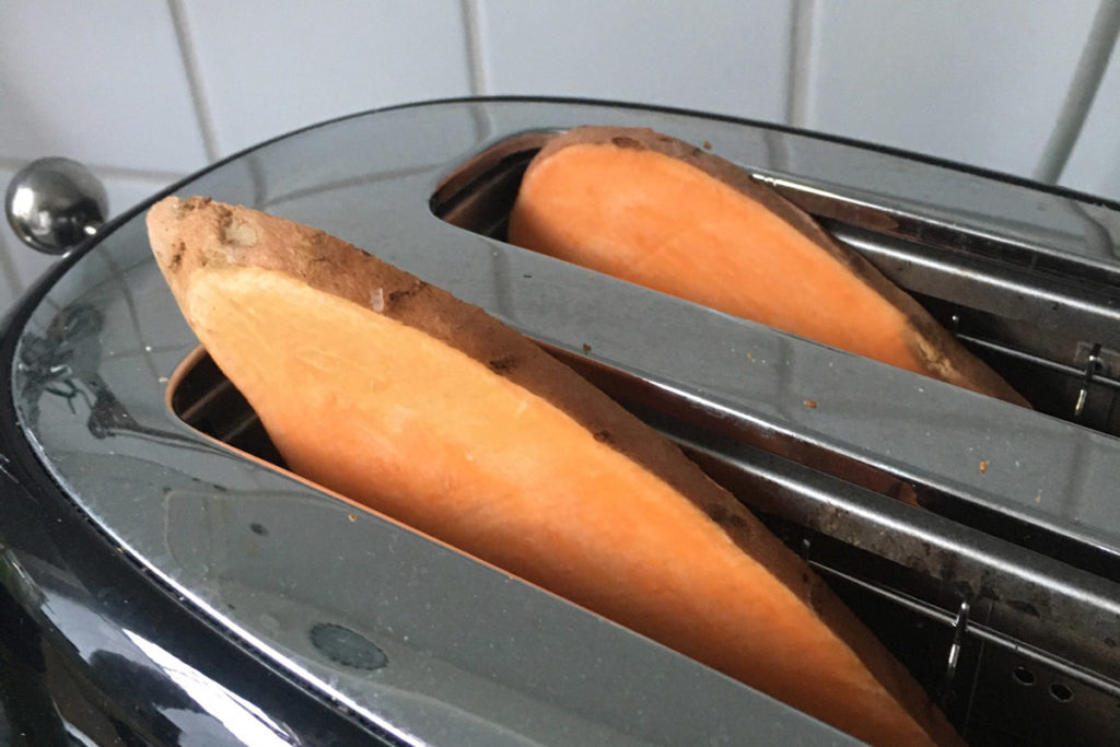 Lifehack Süßkartoffeln als Scheiben toasten