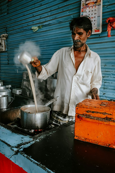 Indischer Masala Chai als Symbol für Getränketrends 2024 aus aller Welt